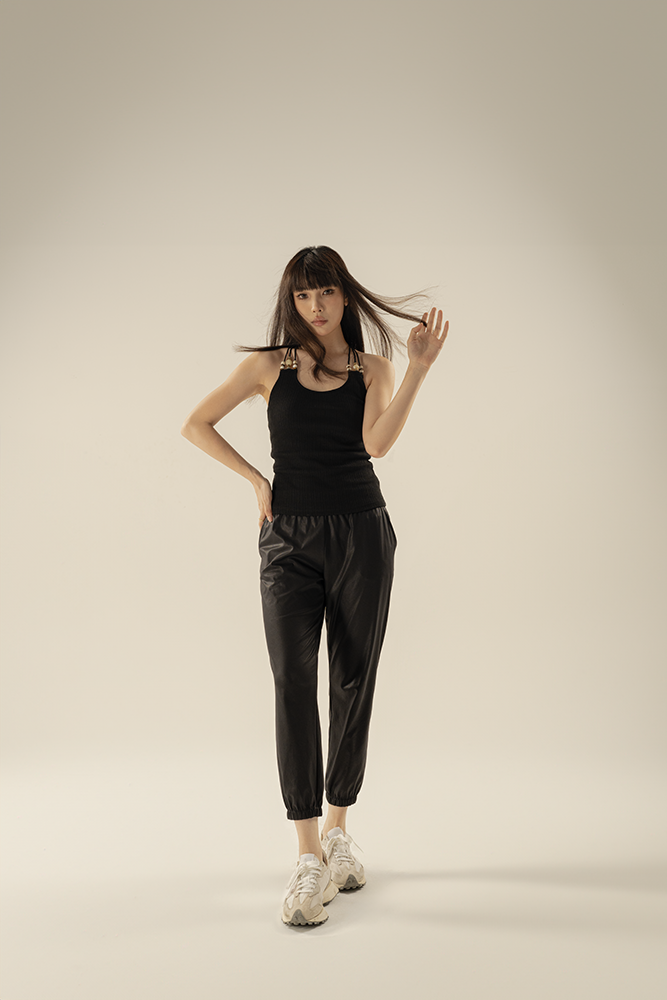 AllureVenom Cropped Jogger