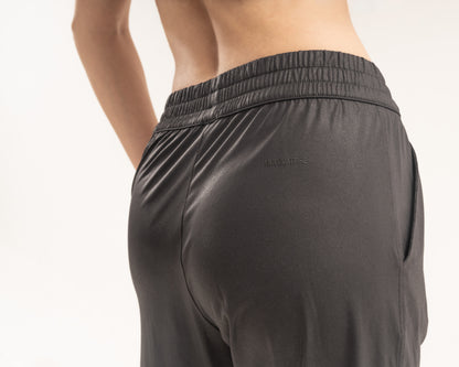 AllureVenom 25" Cropped Jogger