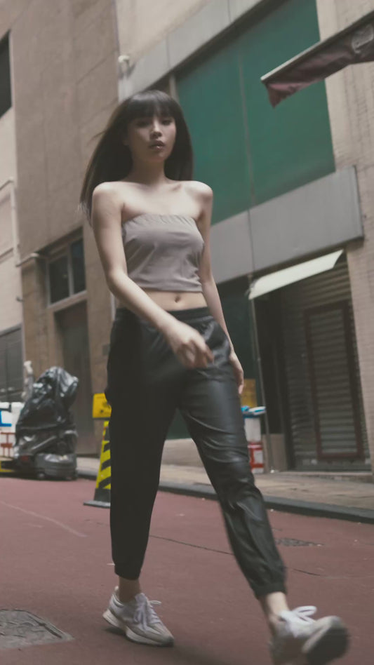 AllureVenom 25" Cropped Jogger